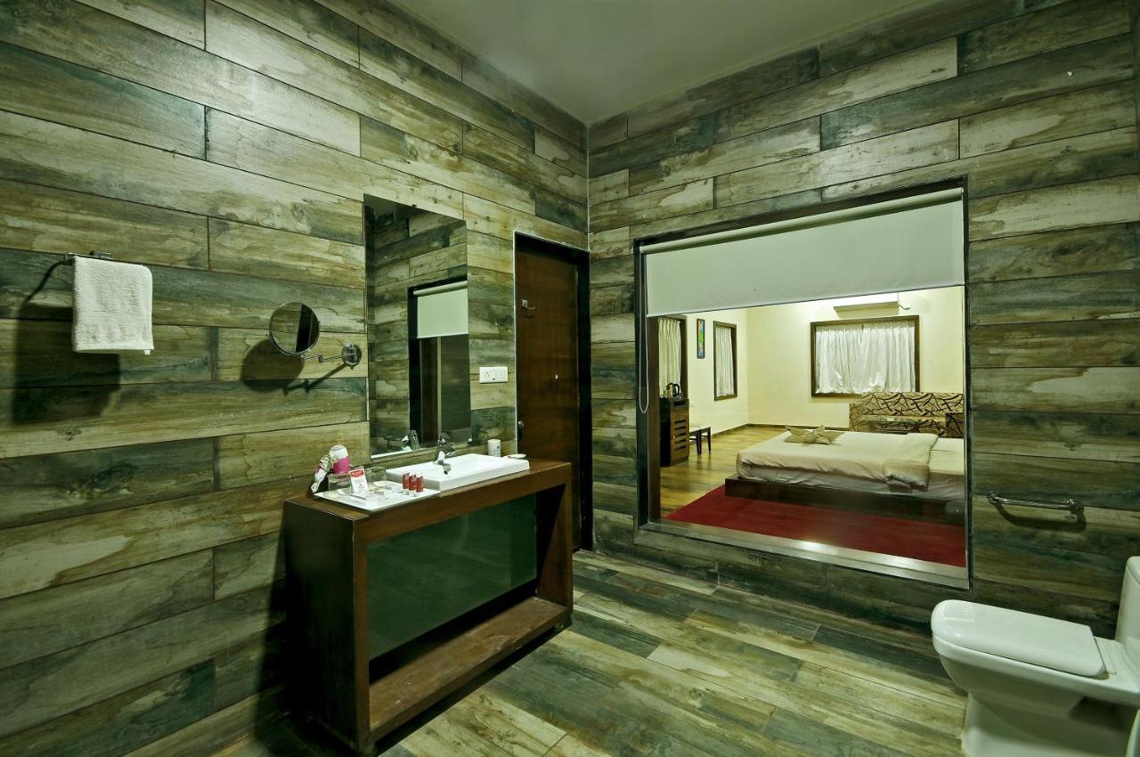 Vishal Lords Inn Gir Forest Malanka Exterior photo