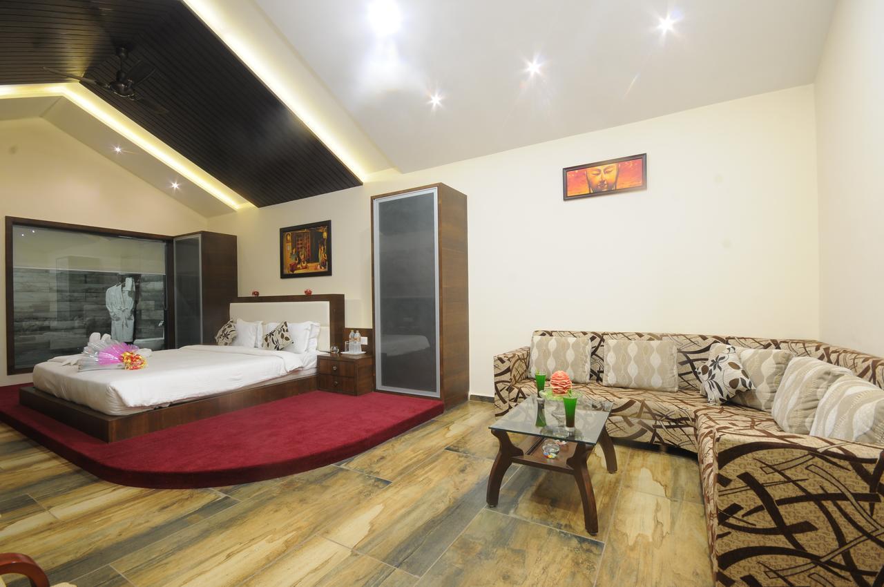 Vishal Lords Inn Gir Forest Malanka Exterior photo